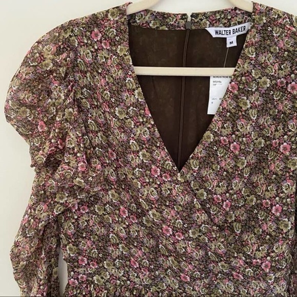Walter Baker Puff Sleeve Floral Floral Peplum Top - Picture 8 of 12